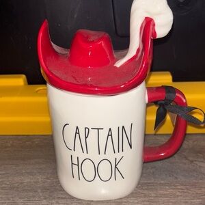 Disney Rae Dunn Artisan Collection Mug